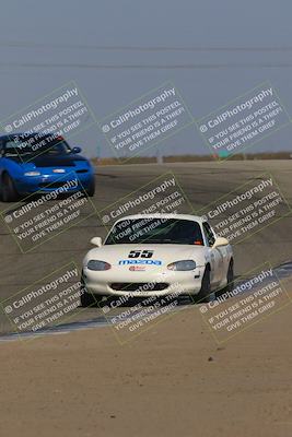 media/Oct-29-2022-CalClub SCCA (Sat) [[e05833b2e9]]/Race Group 3/Qualifying (Outside Grapevine)/